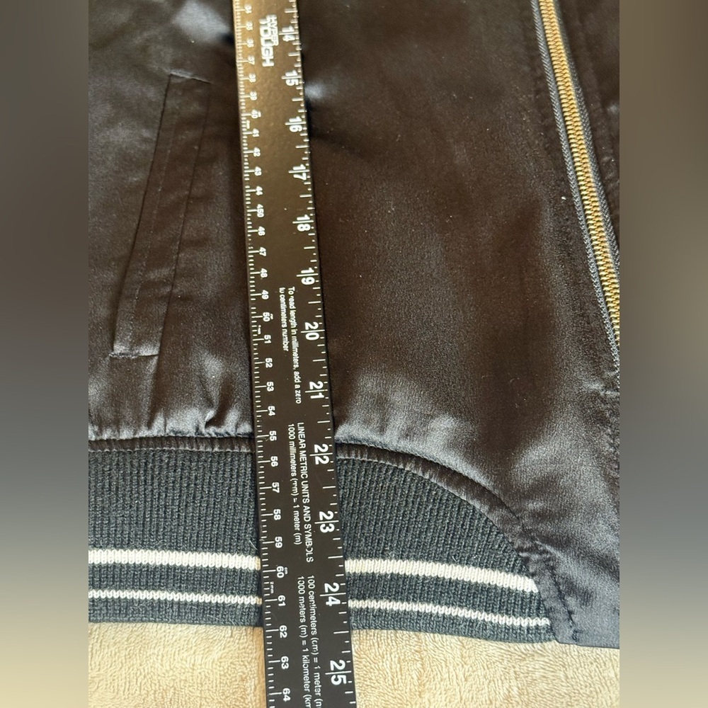 Vtg. American Eagle 90s Black White Satin Finish Zip Up Bomber Jacket Size Large - Picture 11 of 13